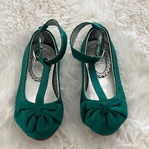 Janie & Jack, girl green shoes with bow, size 4